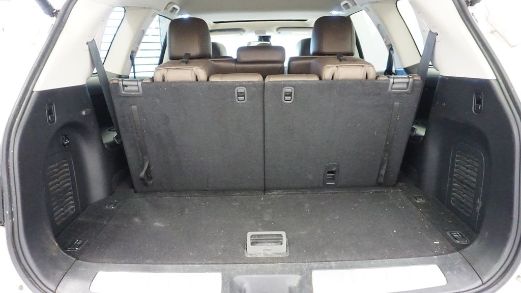 Thumbnail: 2014 INFINITI QX60 - 16