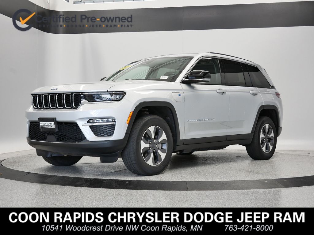 Thumbnail: 2022 Jeep Grand Cherokee - 1