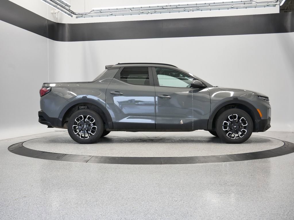 Thumbnail: 2023 Hyundai Santa Cruz - 6