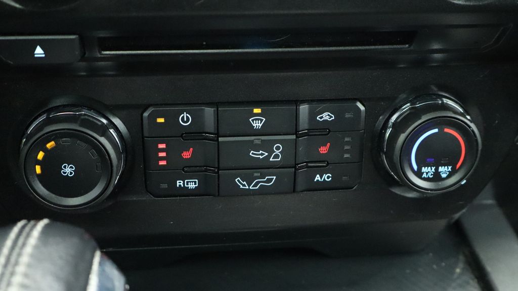 Thumbnail: 2018 Ford F-150 - 40