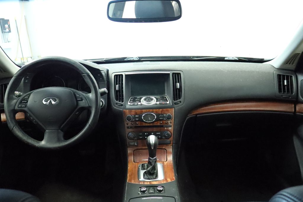 Thumbnail: 2009 INFINITI G37 - 19