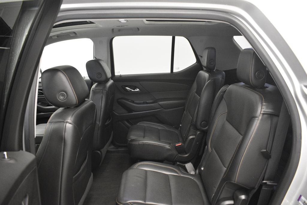 Thumbnail: 2018 Chevrolet Traverse - 25