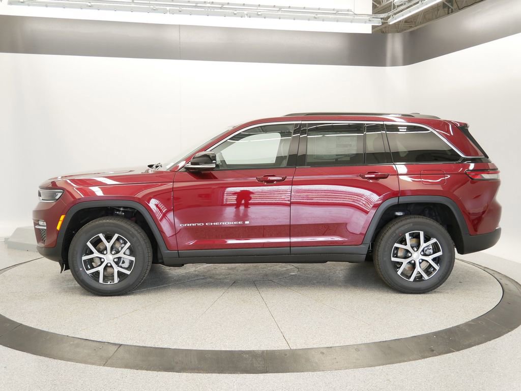 2025 Jeep Grand Cherokee Limited Edition 16