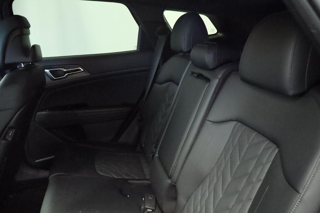 Thumbnail: 2023 Kia Sportage - 22