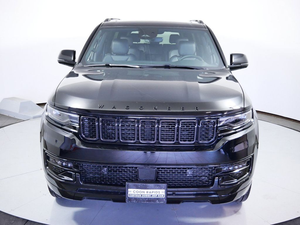 Thumbnail: 2024 Jeep Wagoneer - 17