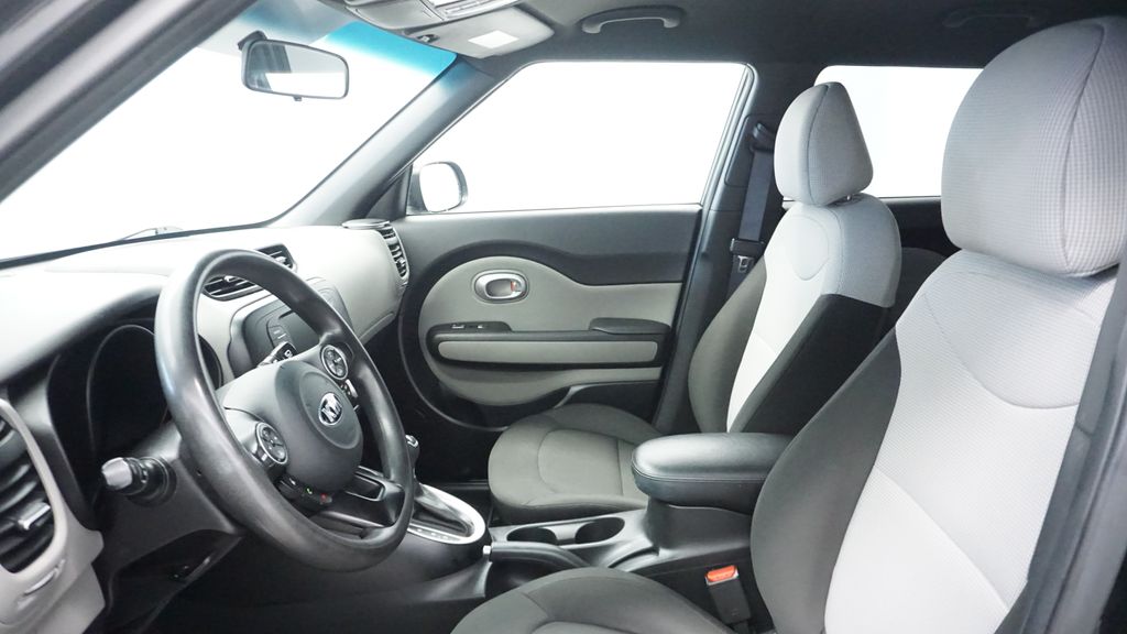 Thumbnail: 2018 Kia Soul - 30