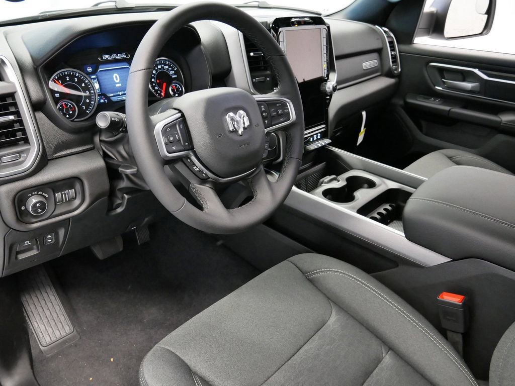 Thumbnail: 2026 RAM 1500 - 6