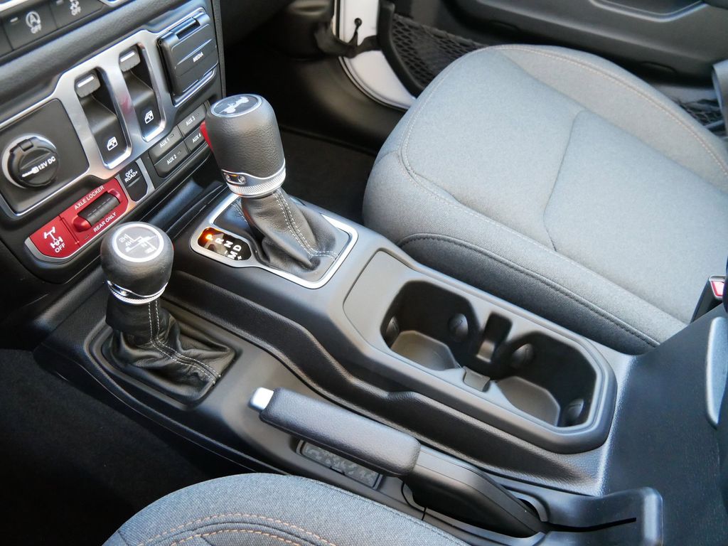 Thumbnail: 2026 Jeep Wrangler - 46