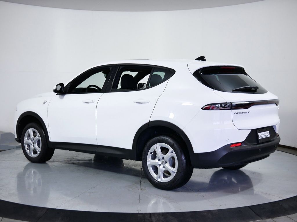 Thumbnail: 2024 Dodge Hornet - 17