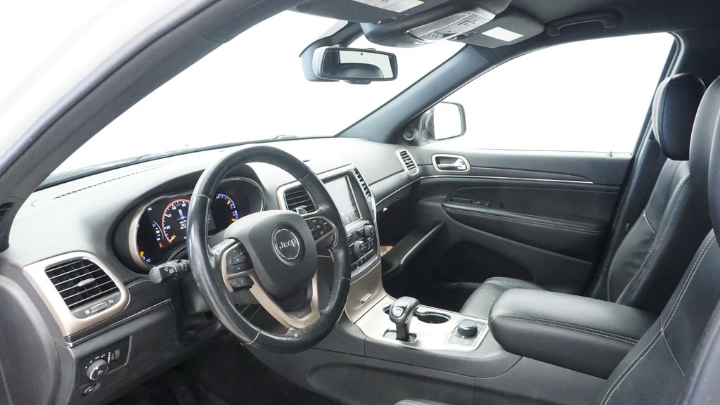 Thumbnail: 2015 Jeep Grand Cherokee - 22