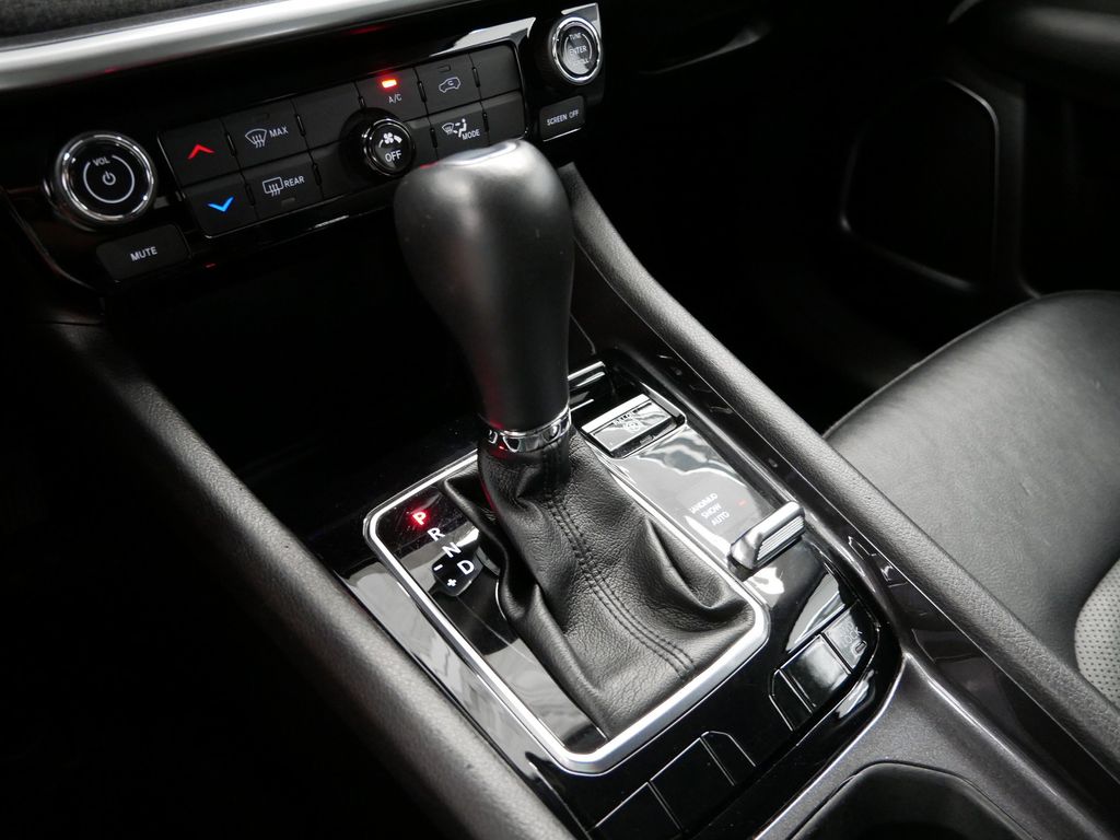 Thumbnail: 2022 Jeep Compass - 39