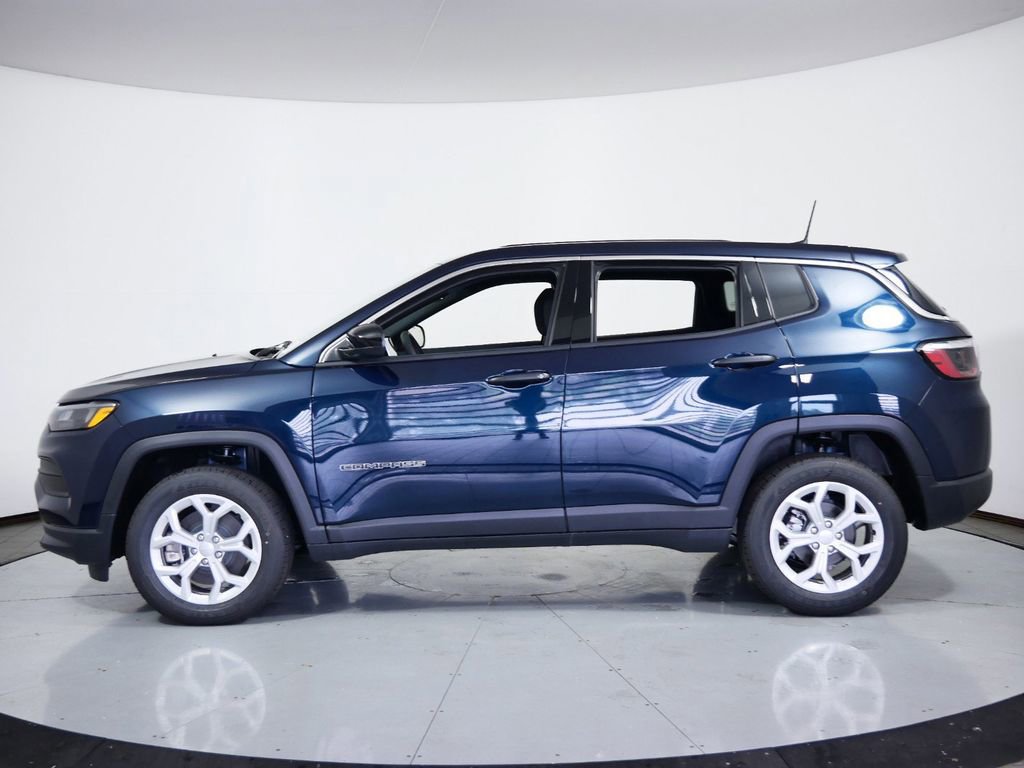 Thumbnail: 2024 Jeep Compass - 16