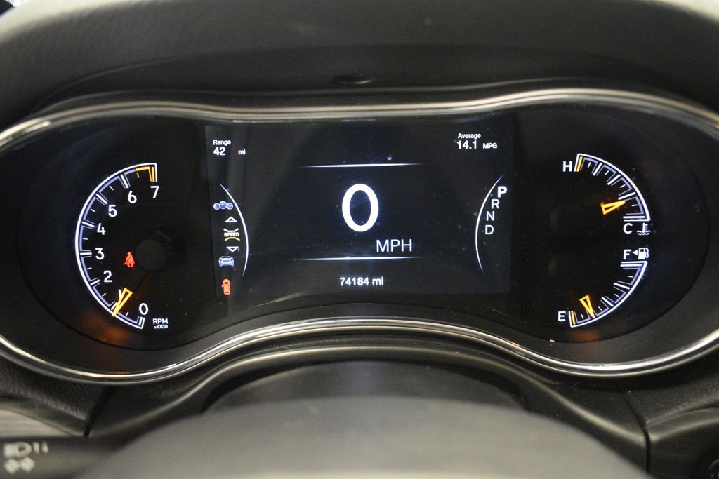 Thumbnail: 2021 Jeep Grand Cherokee - 46