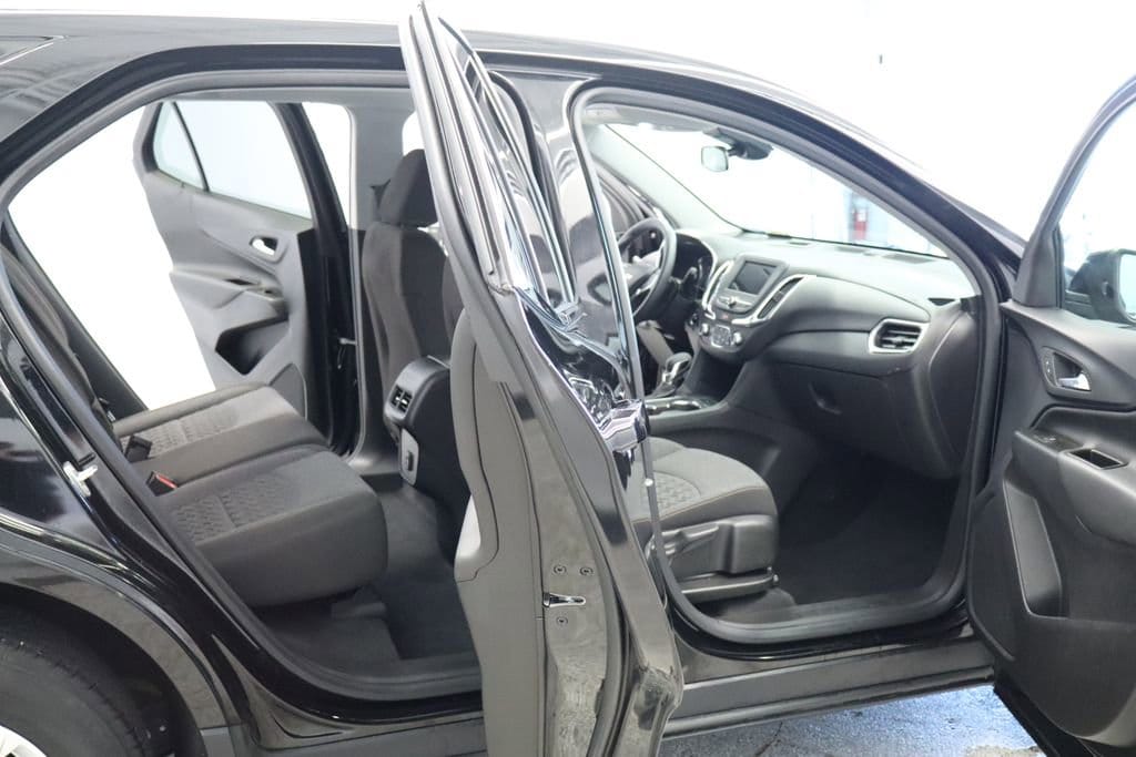 Thumbnail: 2023 Chevrolet Equinox - 23