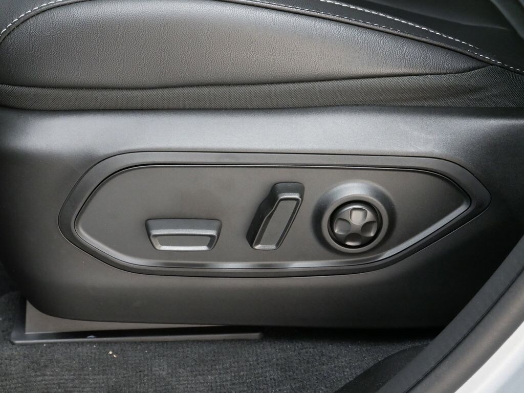 New 2025 Jeep Grand Cherokee Limited SUV