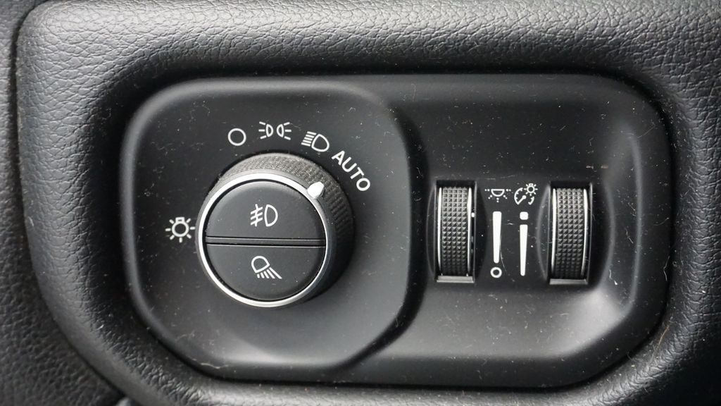 Thumbnail: 2019 RAM 2500 - 32