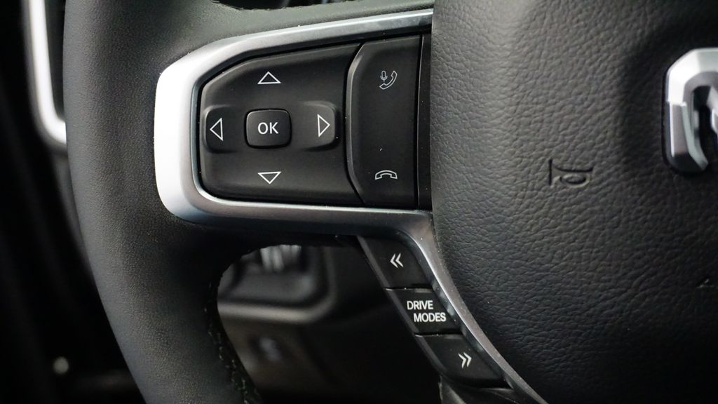 Thumbnail: 2025 RAM 1500 - 36