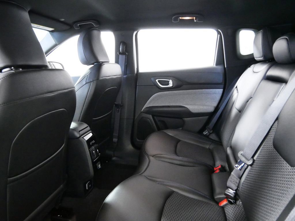 Thumbnail: 2024 Jeep Compass - 31