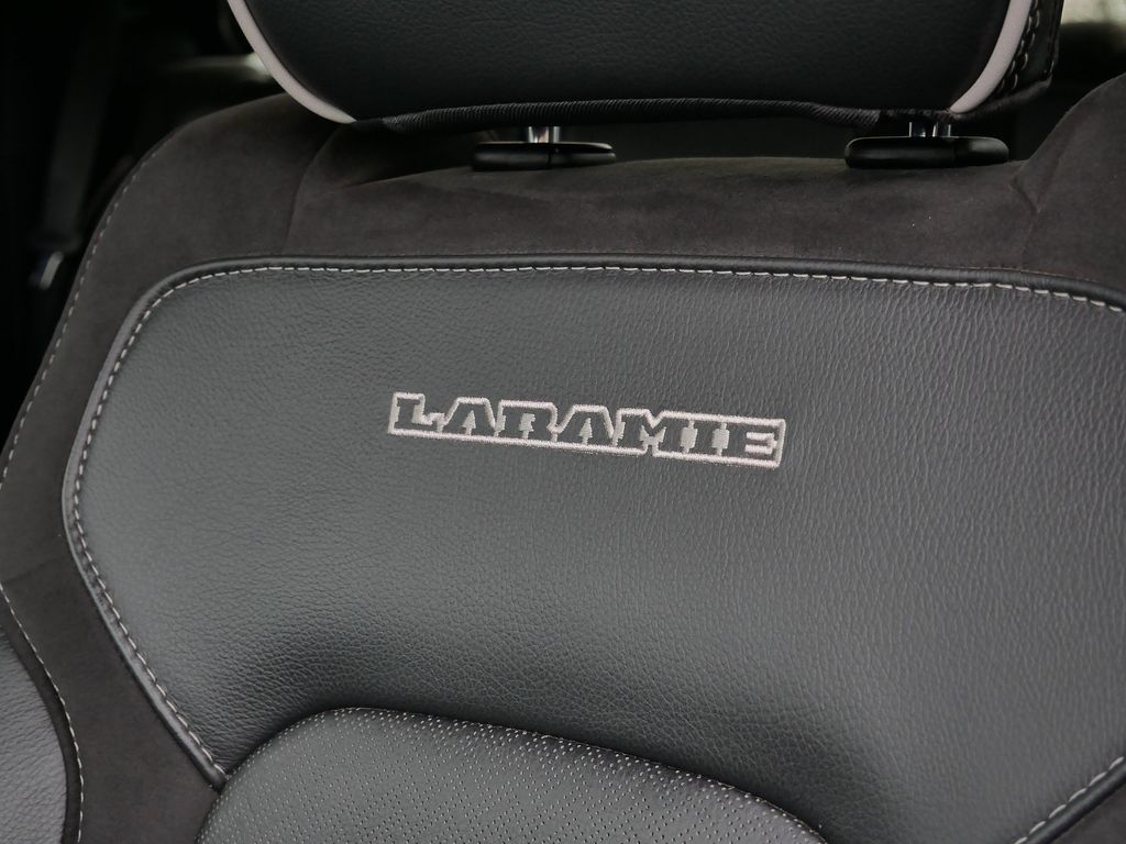 Thumbnail: 2025 RAM 1500 - 4