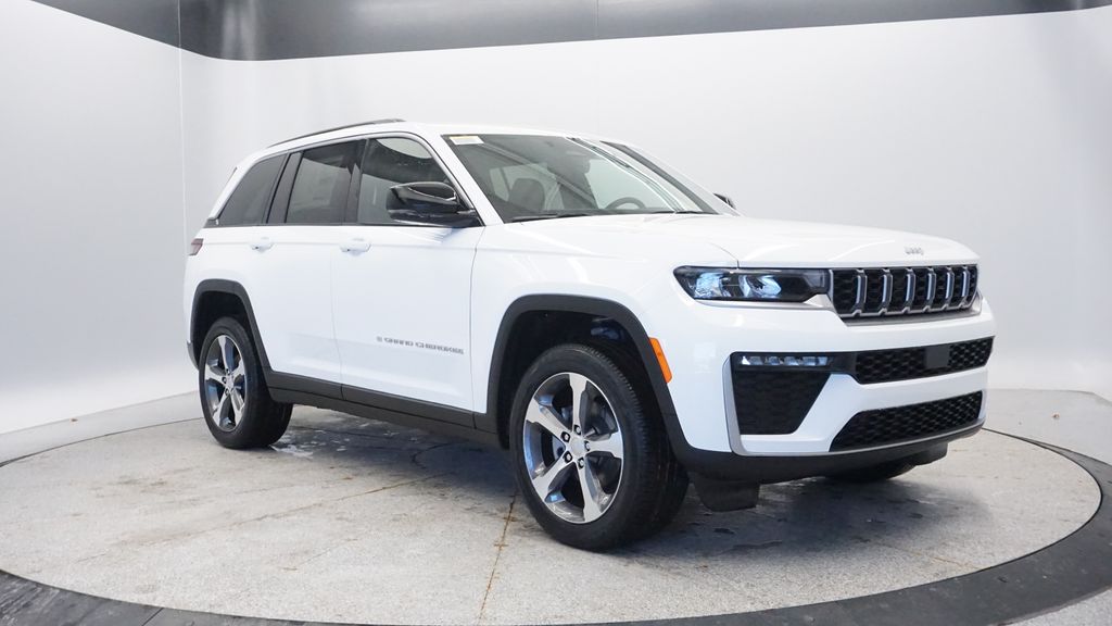 Thumbnail: 2026 Jeep Grand Cherokee - 10