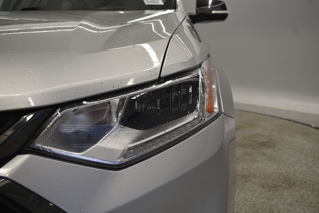 Thumbnail: 2018 Chevrolet Traverse - 14