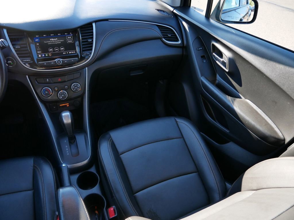 Thumbnail: 2022 Chevrolet Trax - 14