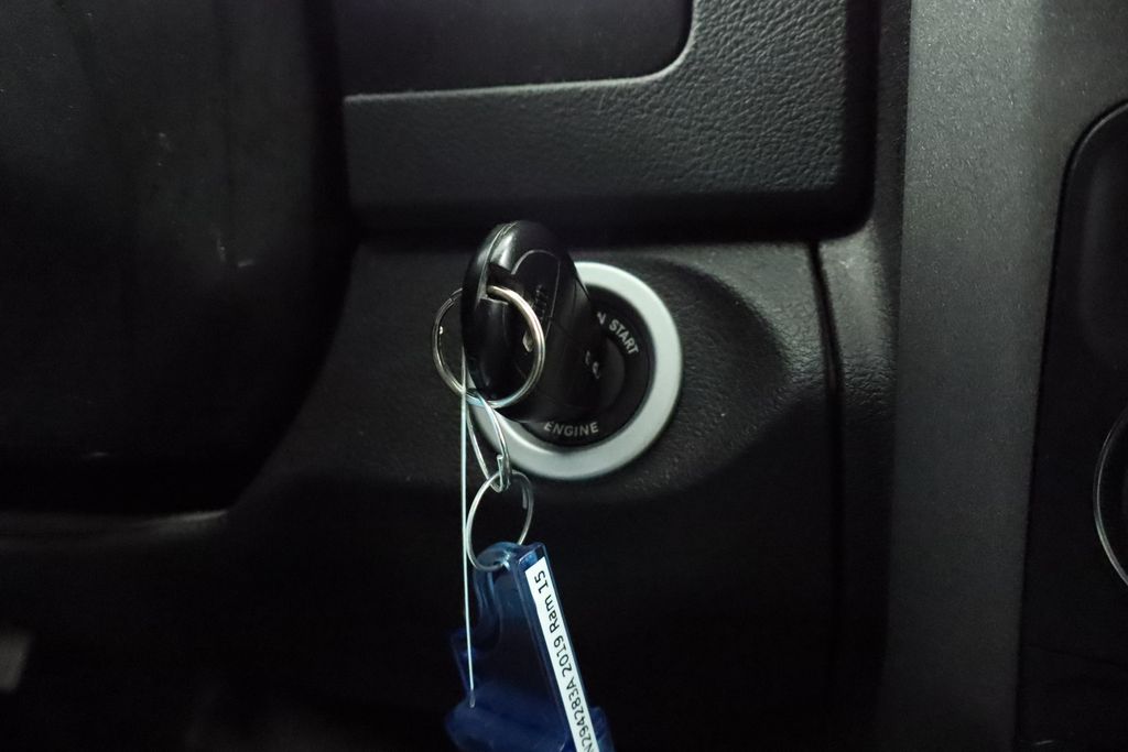 Thumbnail: 2019 RAM 1500 Classic - 34