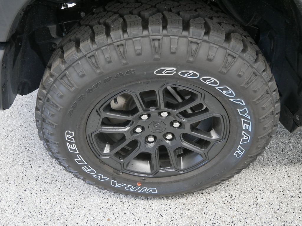 Thumbnail: 2025 RAM 1500 - 15