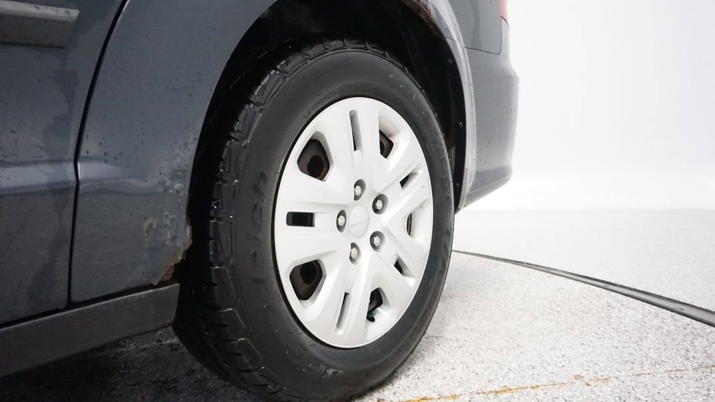 Thumbnail: 2013 Dodge Grand Caravan - 18