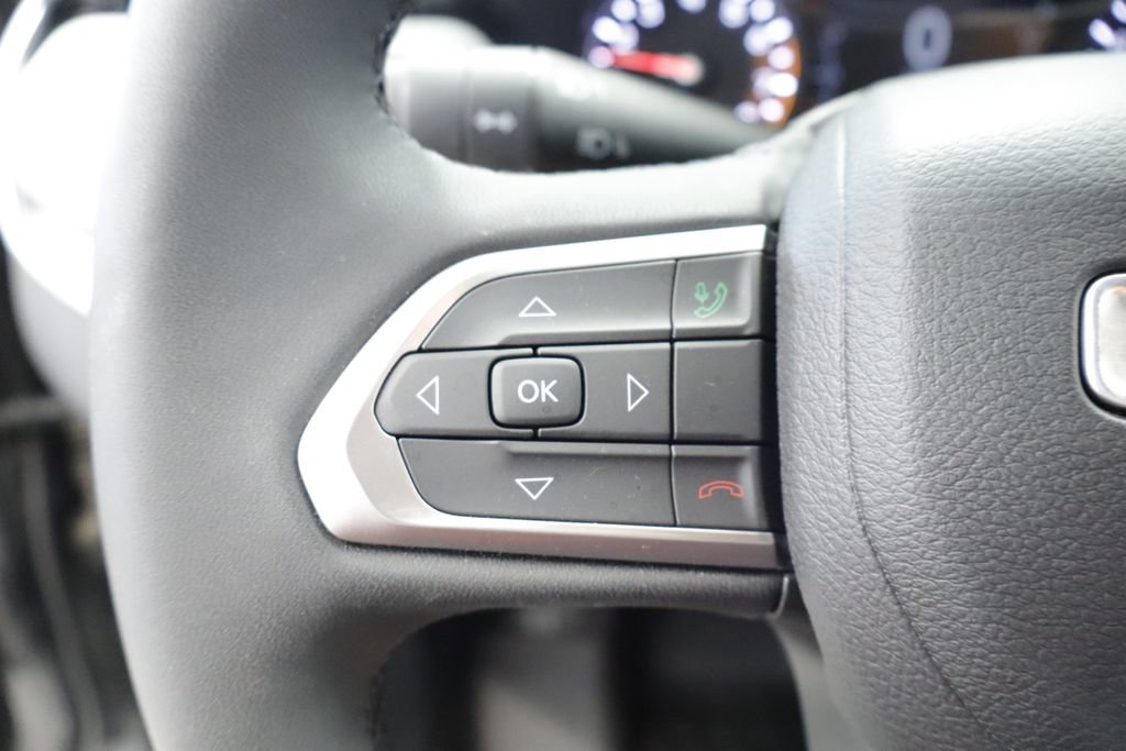 Thumbnail: 2023 Jeep Compass - 29