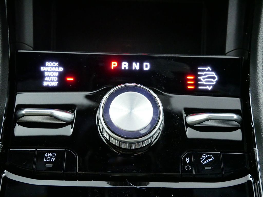 Thumbnail: 2025 Jeep Grand Cherokee - 49