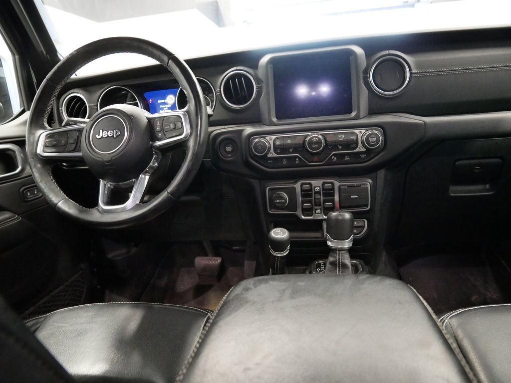 Thumbnail: 2021 Jeep Gladiator - 30