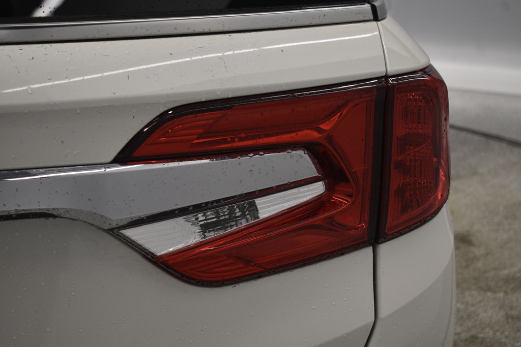 Thumbnail: 2019 Honda Odyssey - 19