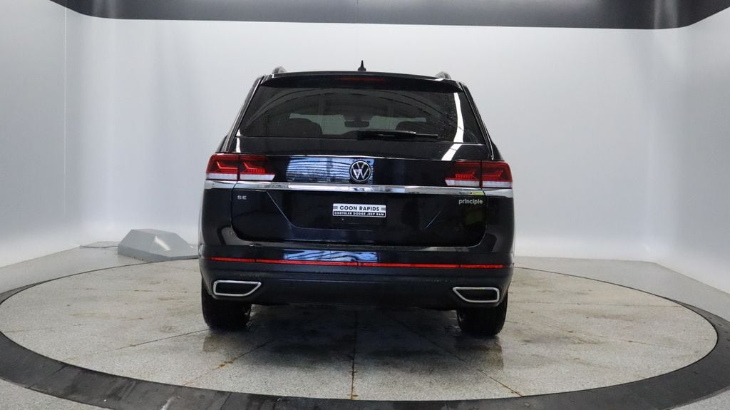 Thumbnail: 2022 Volkswagen Atlas - 4