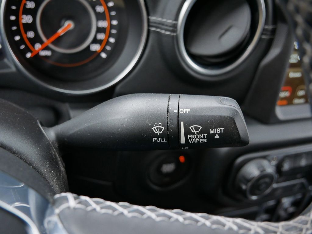 Thumbnail: 2021 Jeep Gladiator - 51