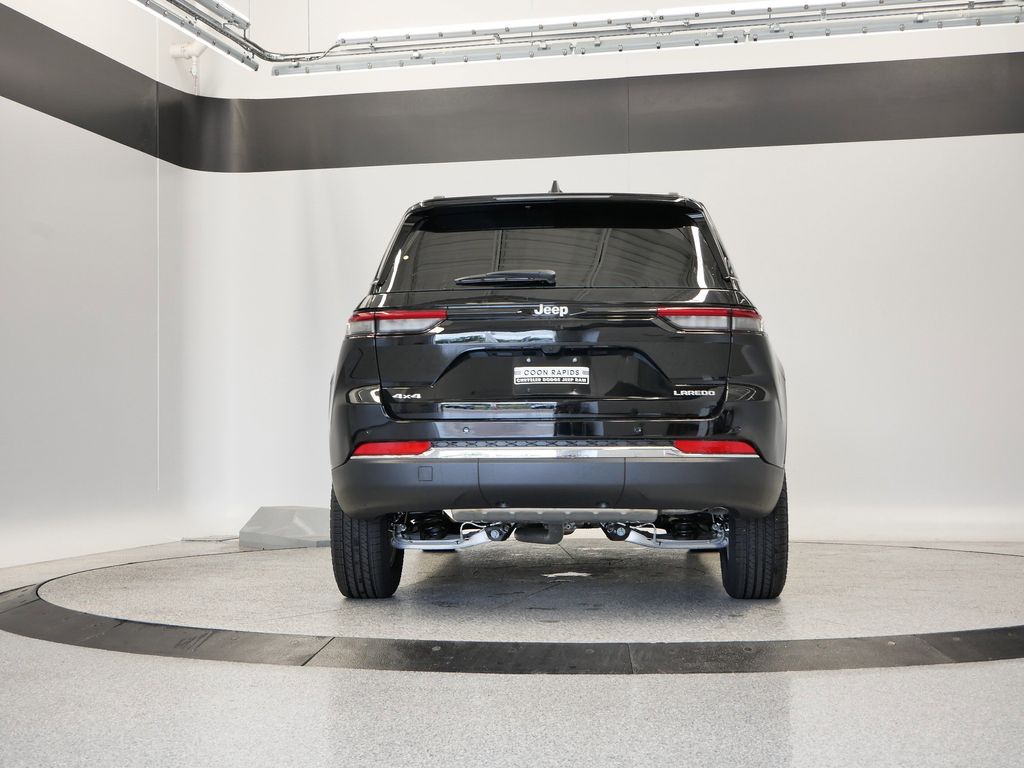 Thumbnail: 2025 Jeep Grand Cherokee - 44