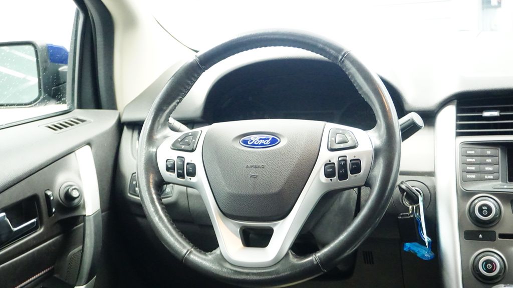 Thumbnail: 2013 Ford Edge - 18