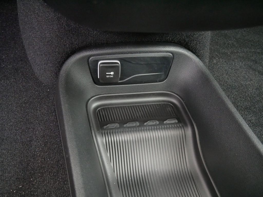 Thumbnail: 2026 Chrysler Pacifica - 40