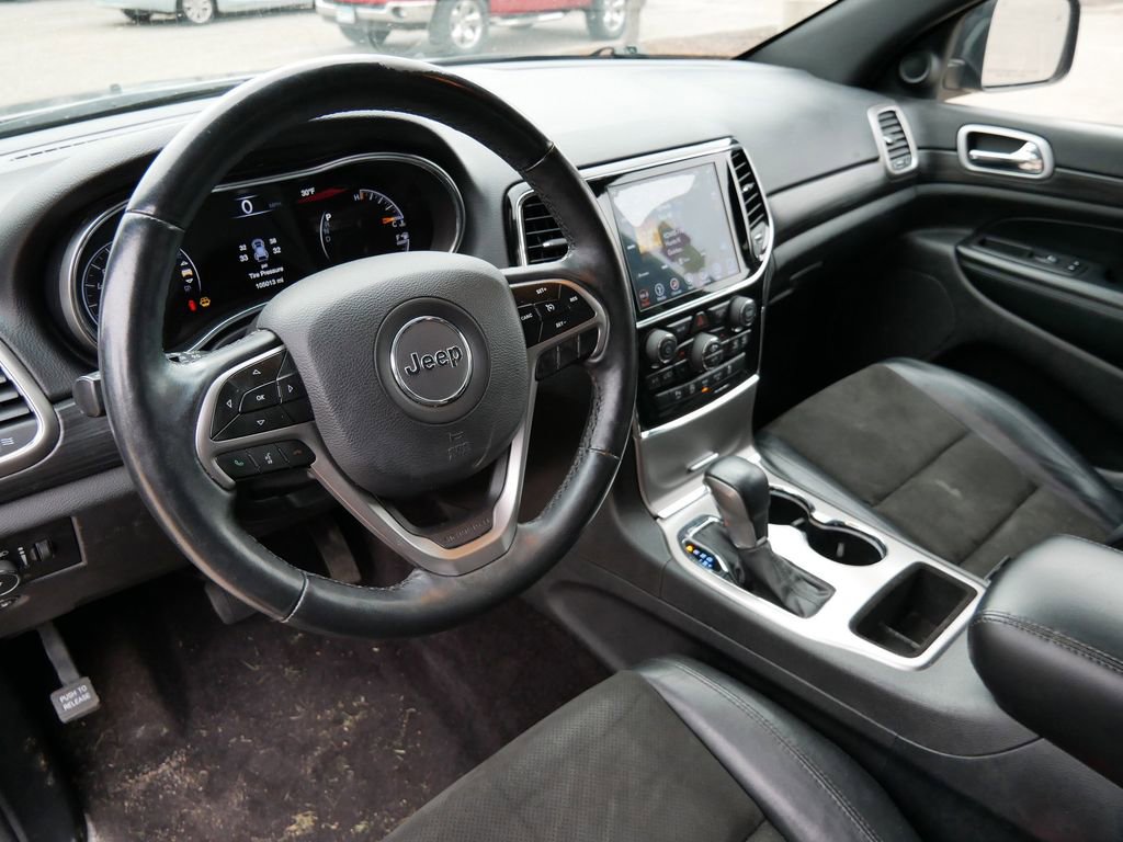 Thumbnail: 2019 Jeep Grand Cherokee - 25