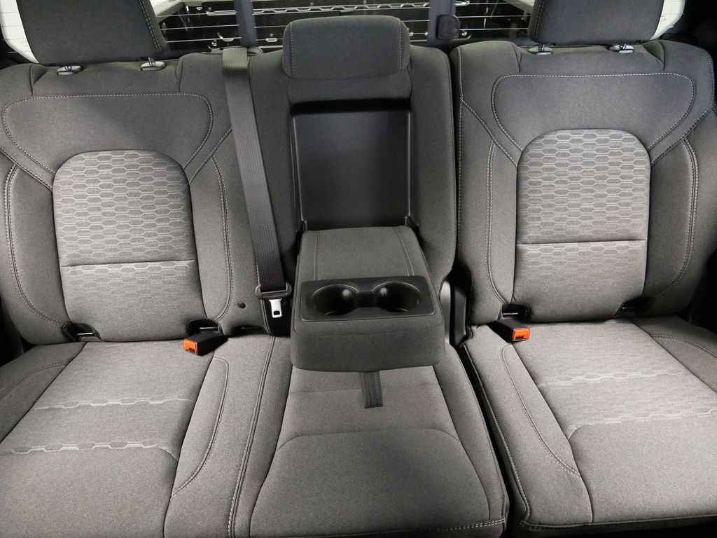 Thumbnail: 2026 RAM 1500 - 19