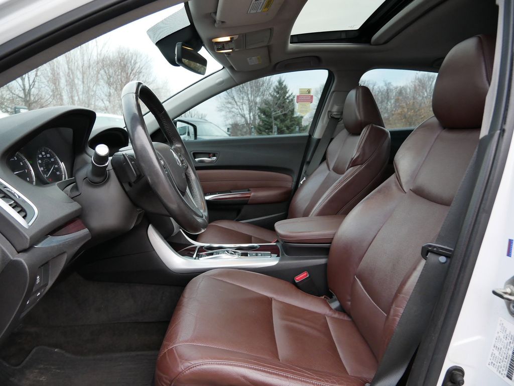 Thumbnail: 2015 Acura TLX - 3