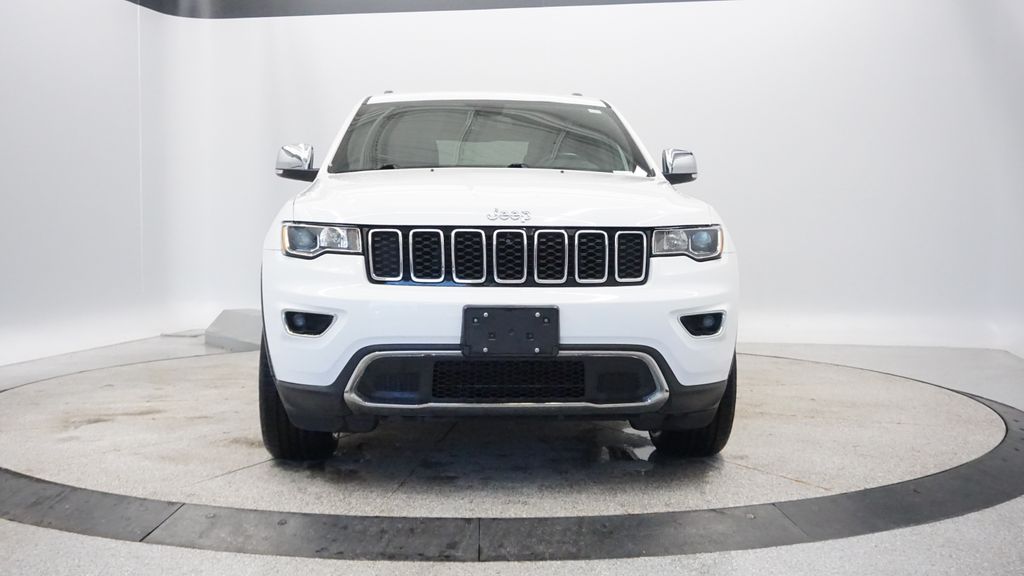 Thumbnail: 2021 Jeep Grand Cherokee - 16