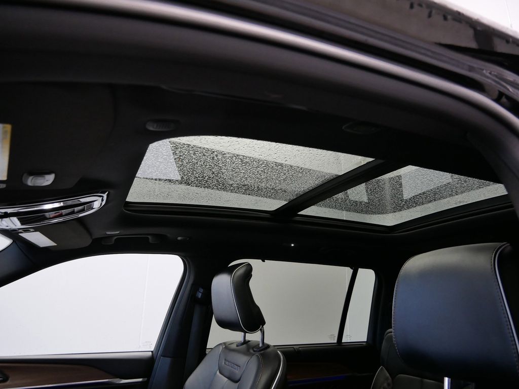 Thumbnail: 2022 Jeep Grand Cherokee L - 25