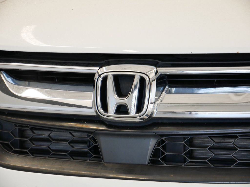 Thumbnail: 2017 Honda CR-V - 10