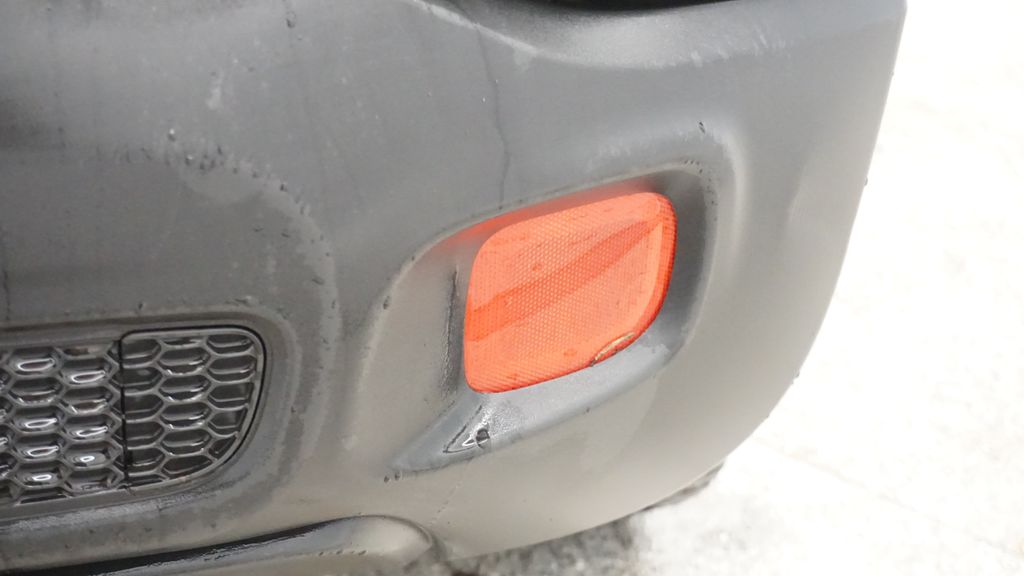 Thumbnail: 2017 Jeep Renegade - 19