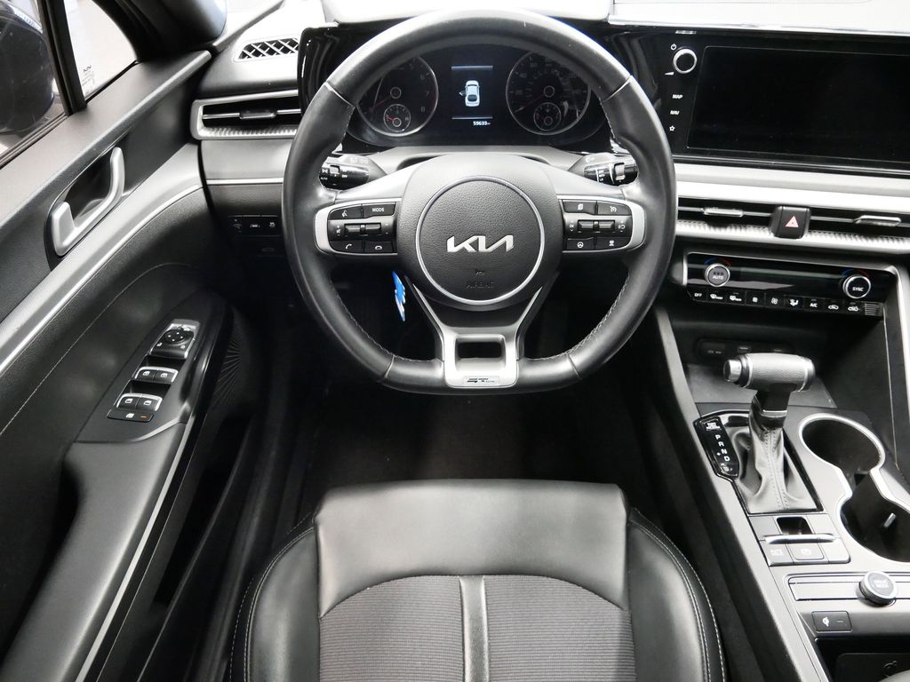 Thumbnail: 2023 Kia K5 - 28