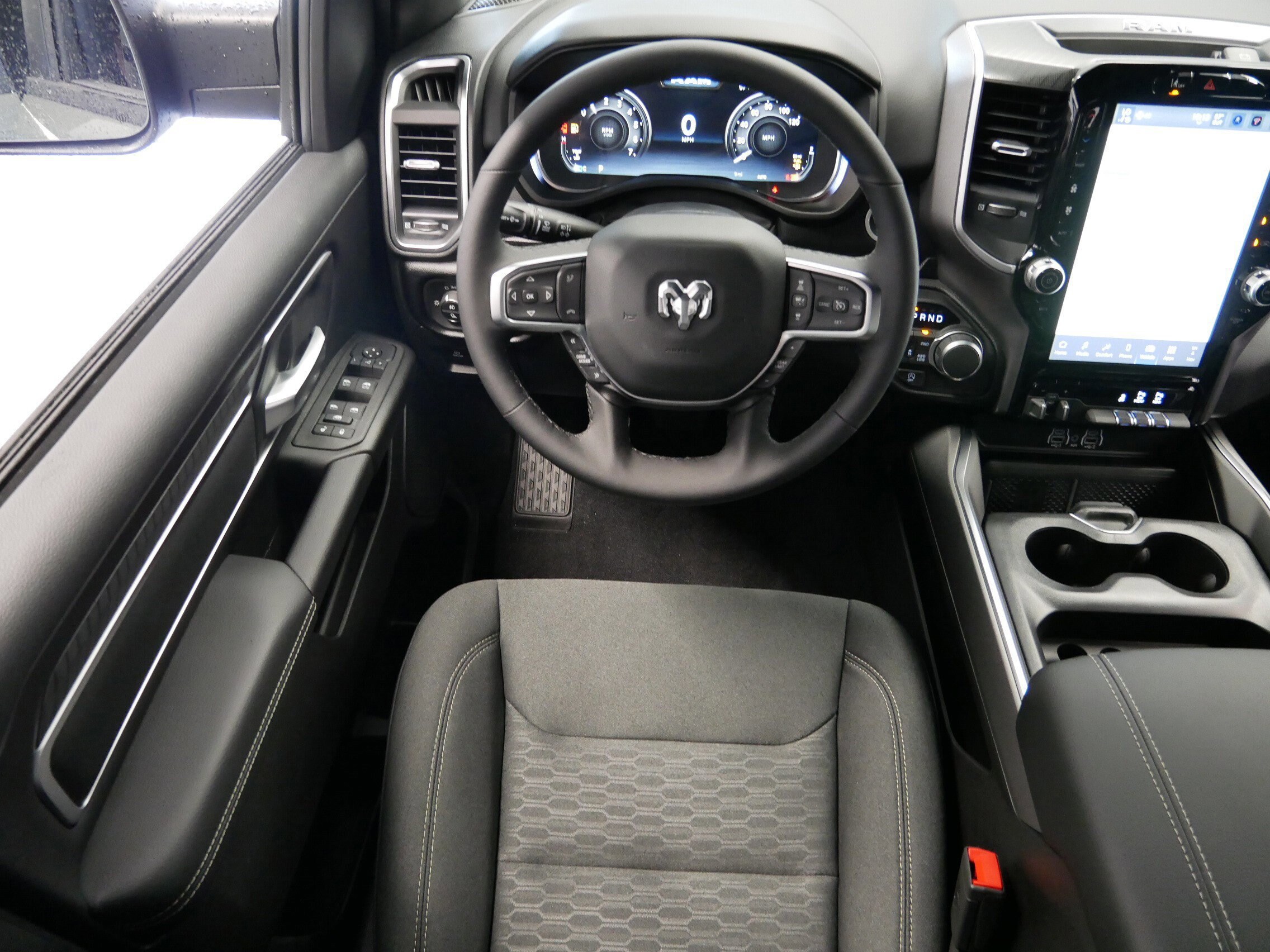 Thumbnail: 2026 RAM 1500 - 27