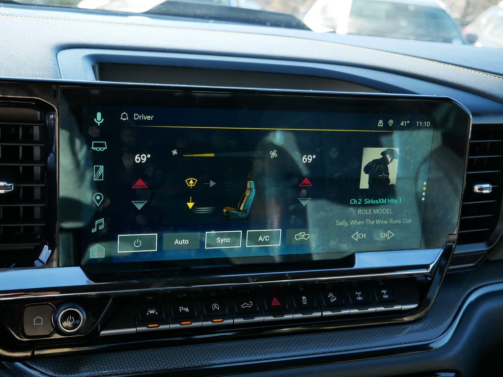 Thumbnail: 2022 Chevrolet Silverado 1500 - 35