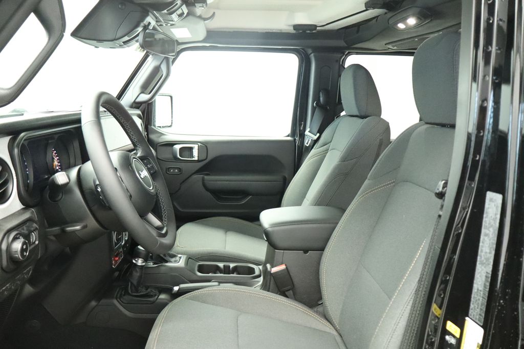 Thumbnail: 2026 Jeep Gladiator - 24