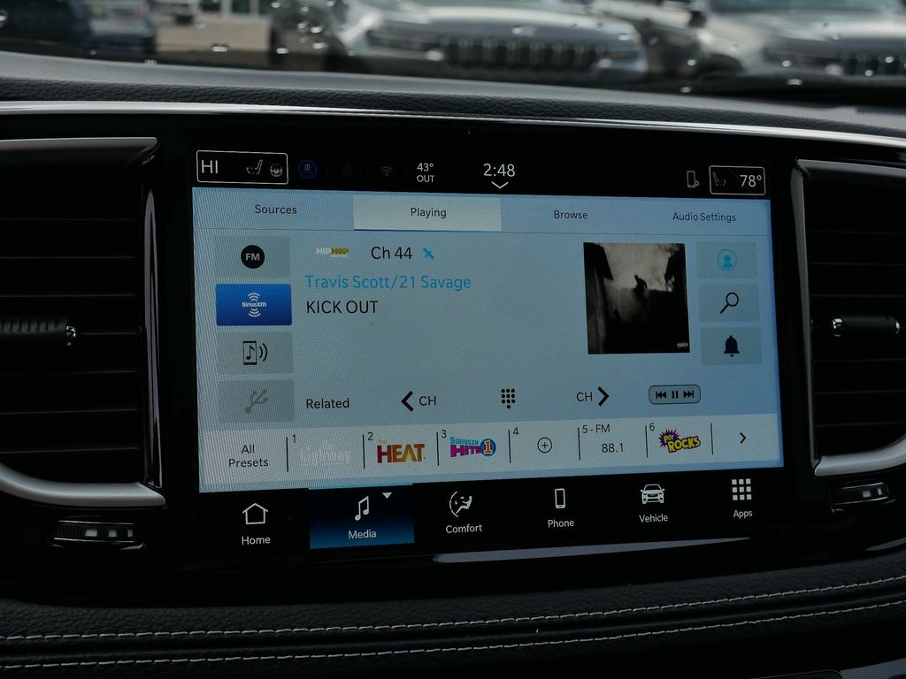 Thumbnail: 2026 Chrysler Pacifica - 30